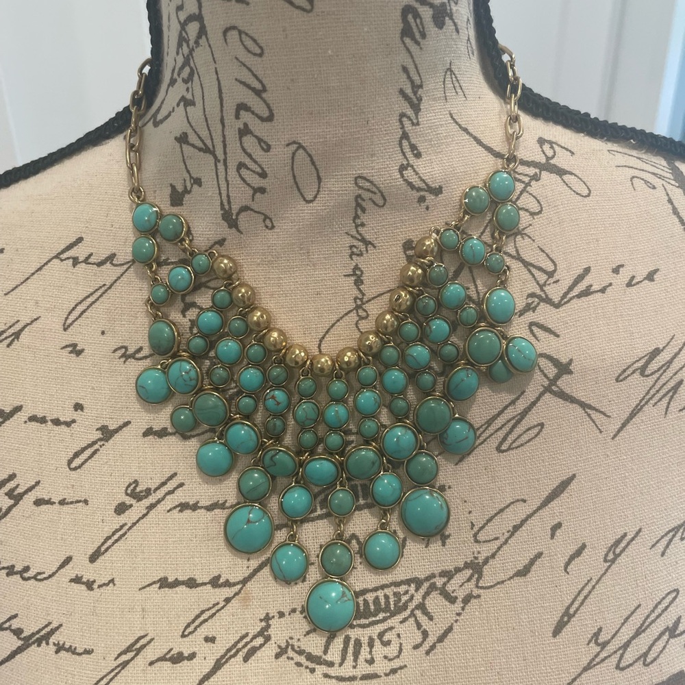 Lucky Brand Elegant Gold and Turquoise Statement Necklace.